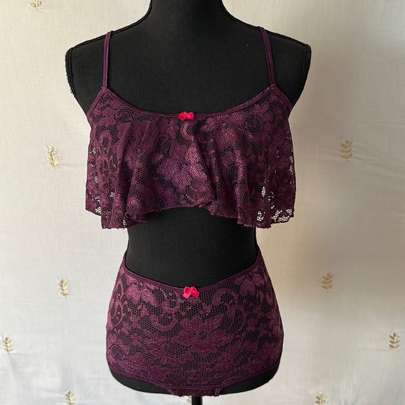 High Waisted Two Piece Lace Lingerie Set - Picture 1 of 12